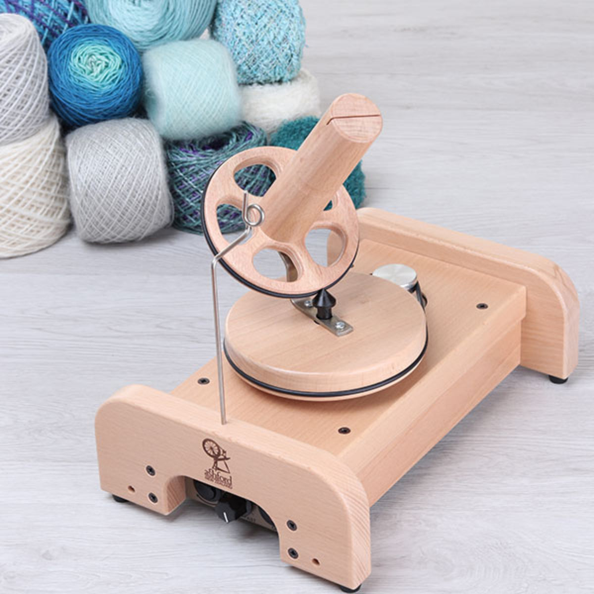 Ashford E-Ball Winder