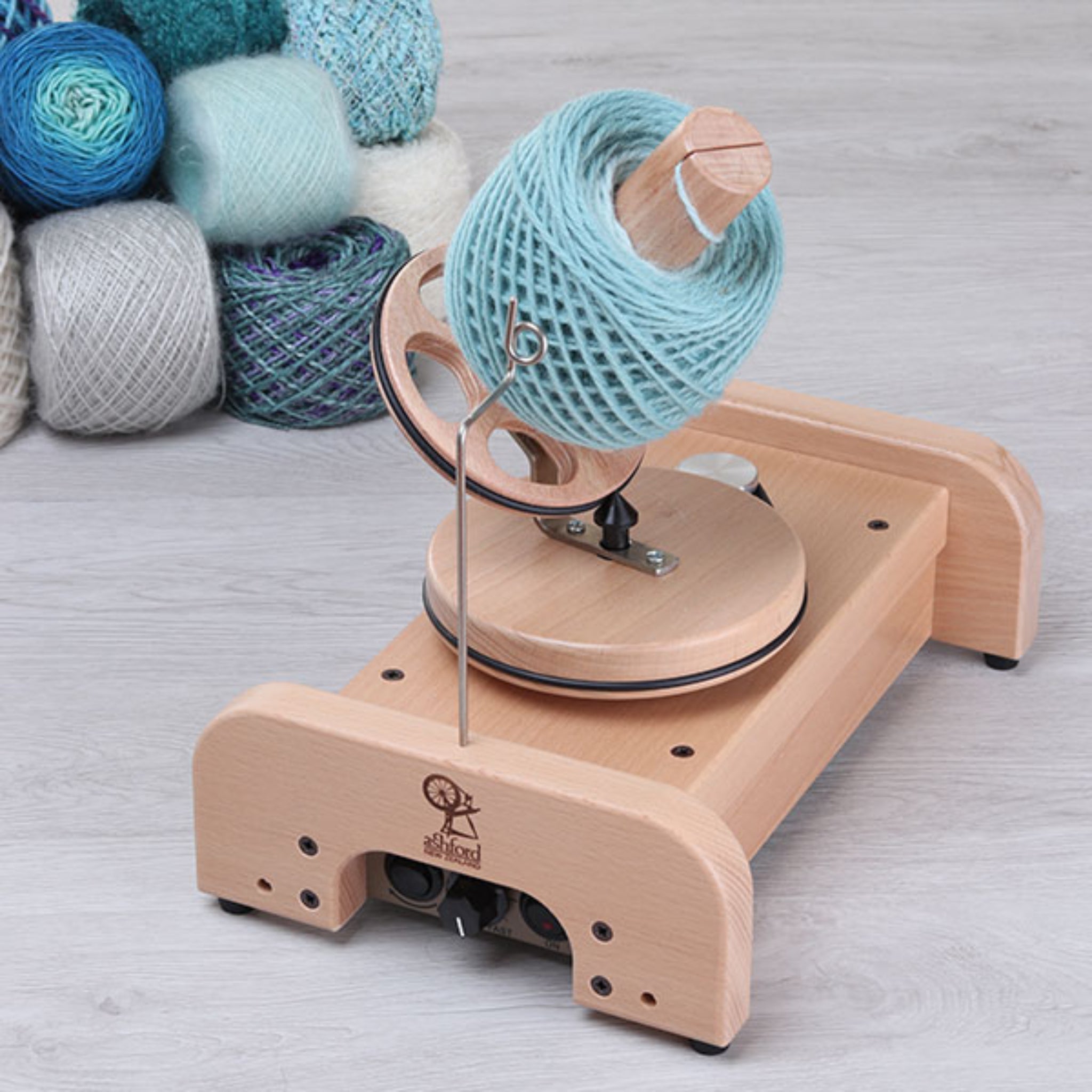 Ashford E-Ball Winder