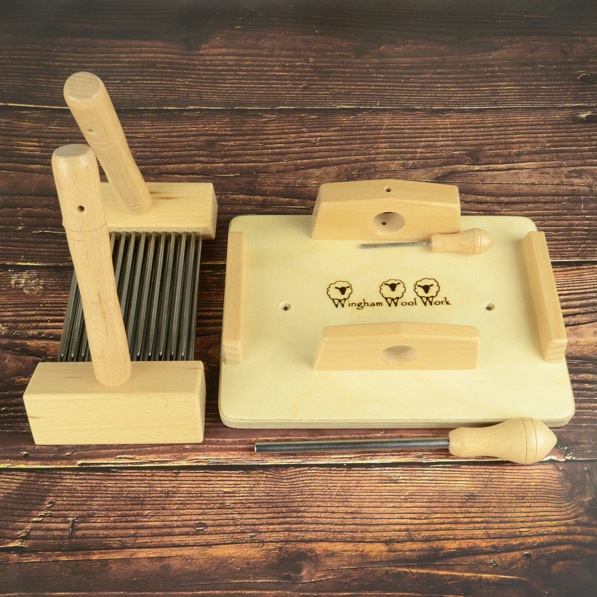 Wingham Hand Combs with Base Plate