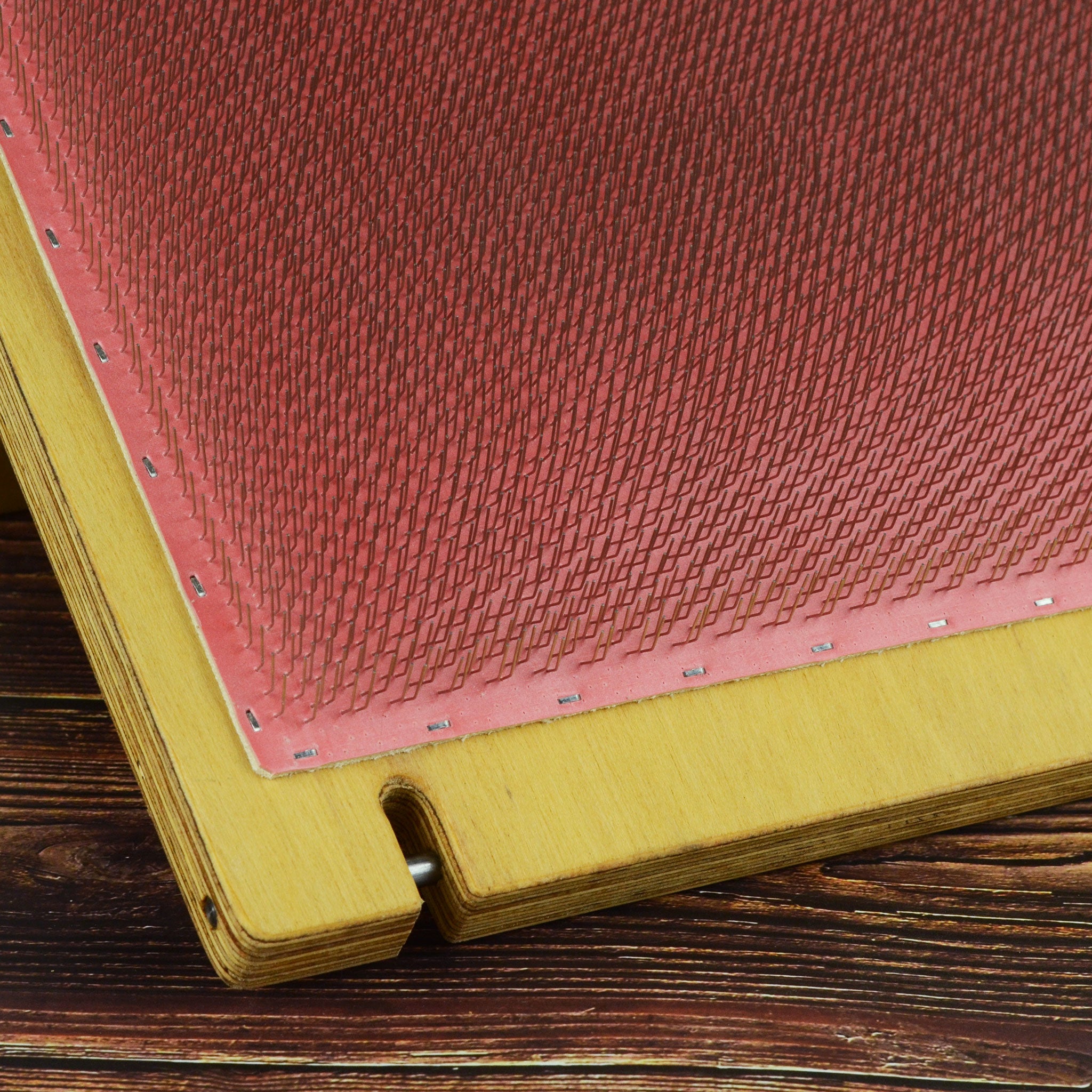 Wingham Blending Board and Table Carder